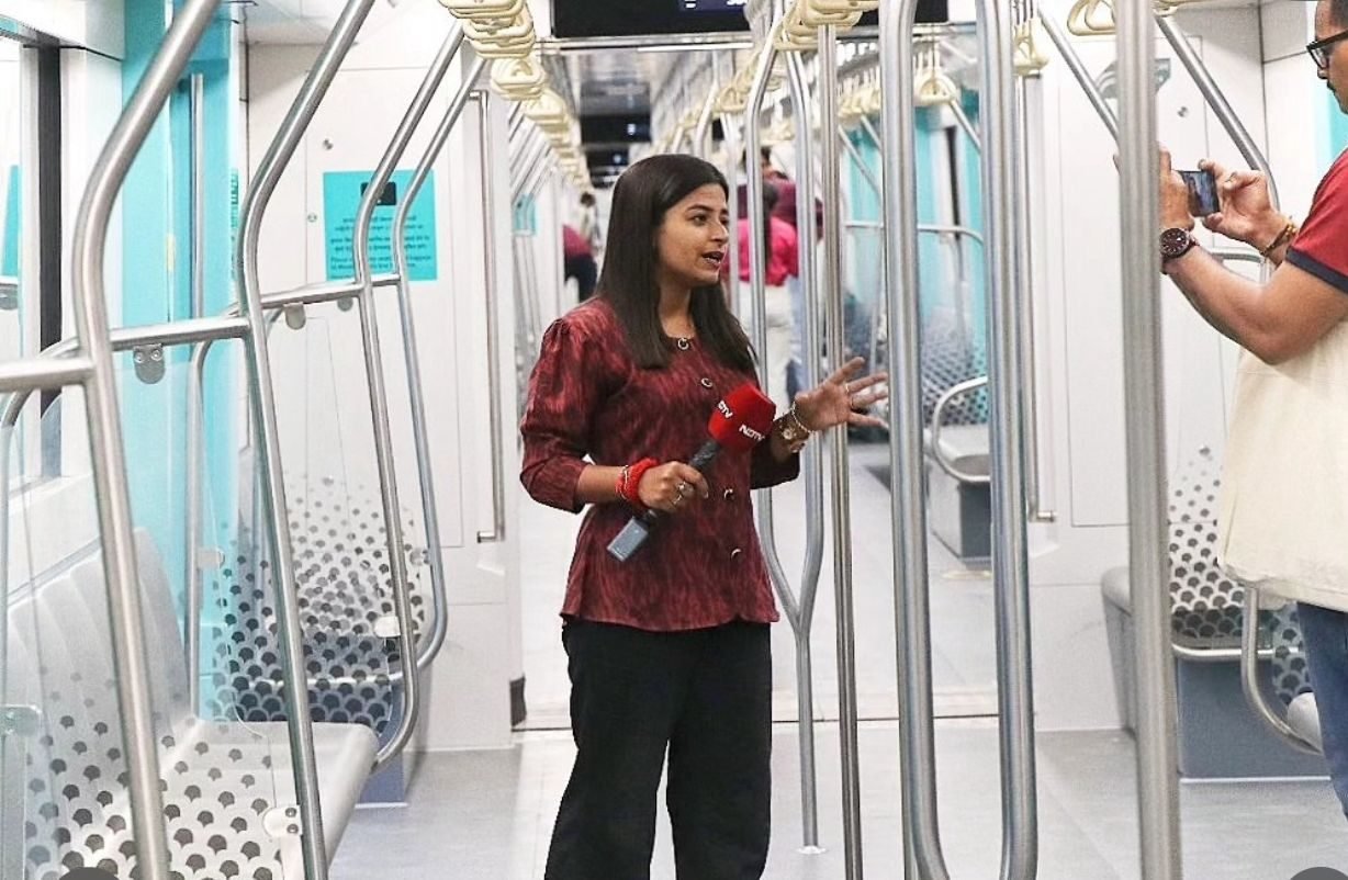 Sujata Dwivedi reporting on location